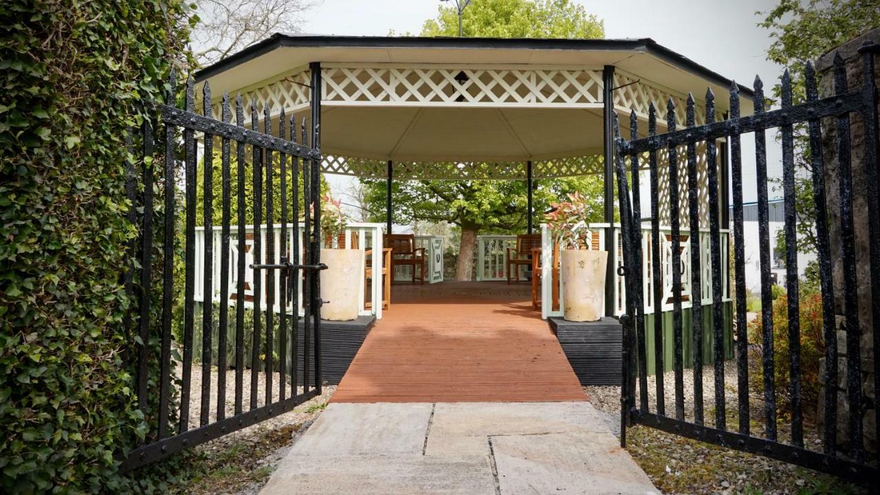 Cartron House Bed & Breakfast Ballinakill  ภายนอก รูปภาพ