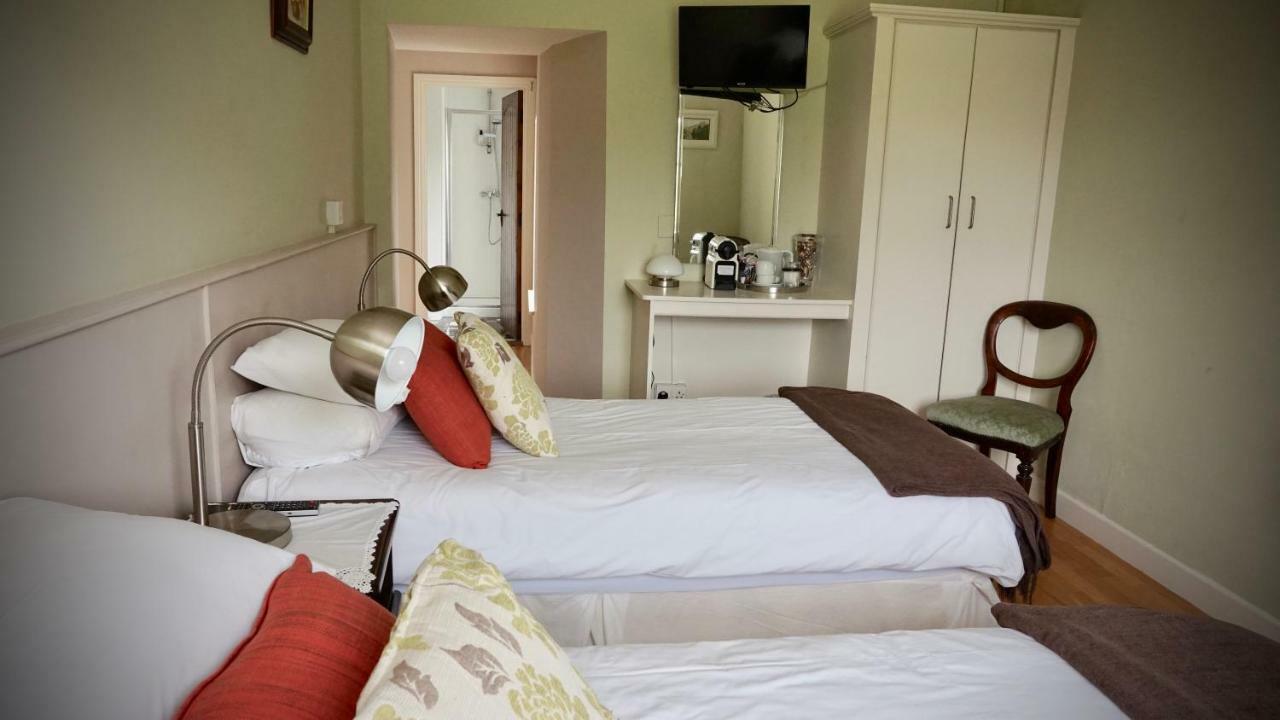 Cartron House Bed & Breakfast Ballinakill  ภายนอก รูปภาพ