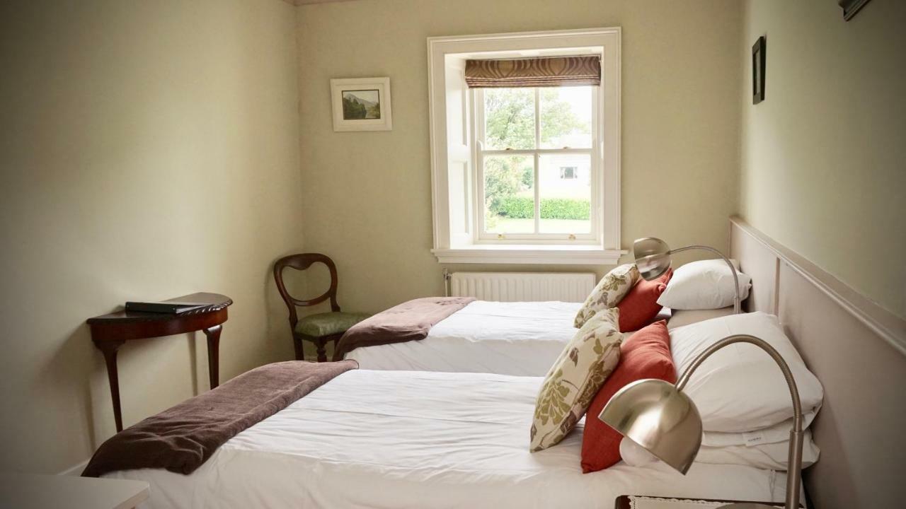 Cartron House Bed & Breakfast Ballinakill  ภายนอก รูปภาพ